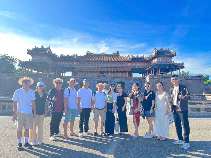 Team Quỳnh Engineering tham gia Tour Teambuilding Huế - Đà Nẵng - Hội An 2024